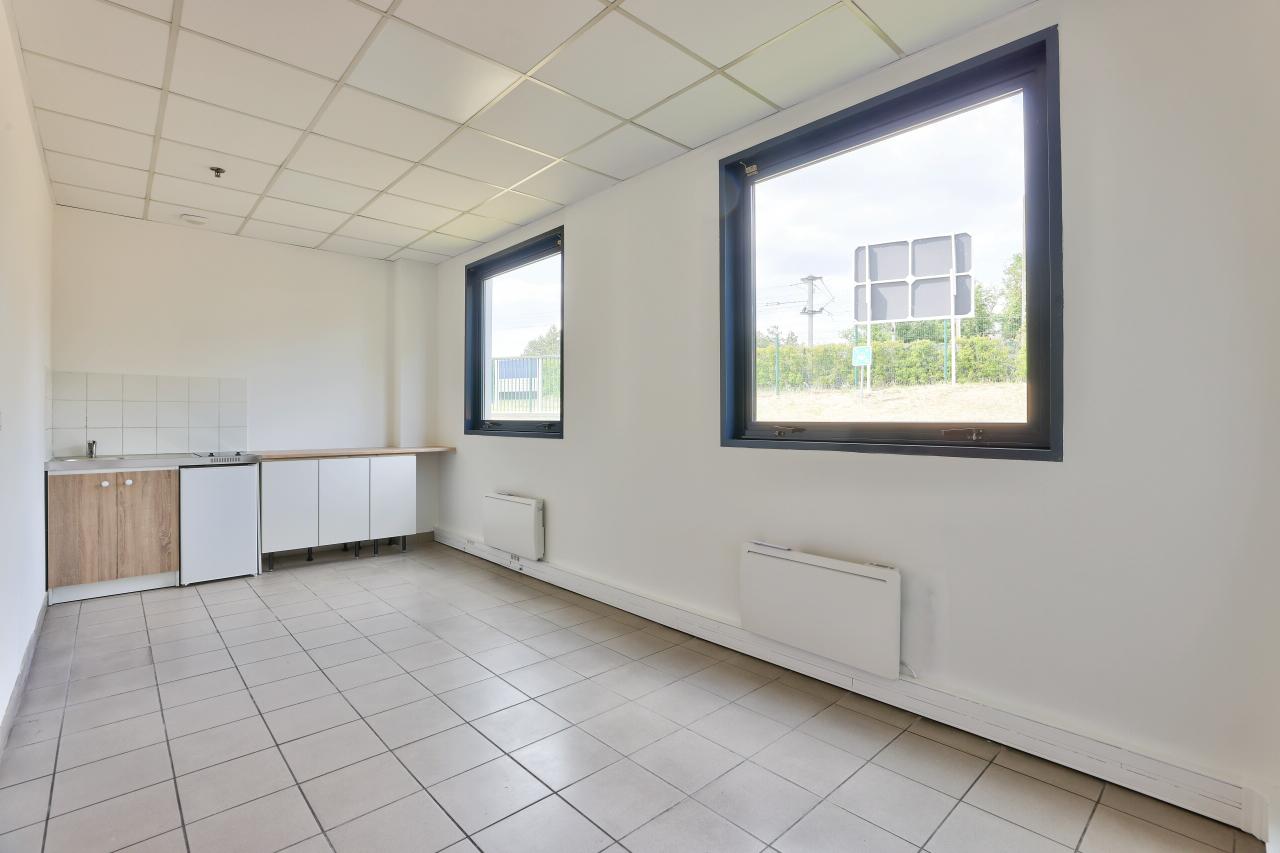 Entrepôt classe a Gargenville 8472m² Location entrepôt classe a Gargenville Yvelines OLLOG2423414 34